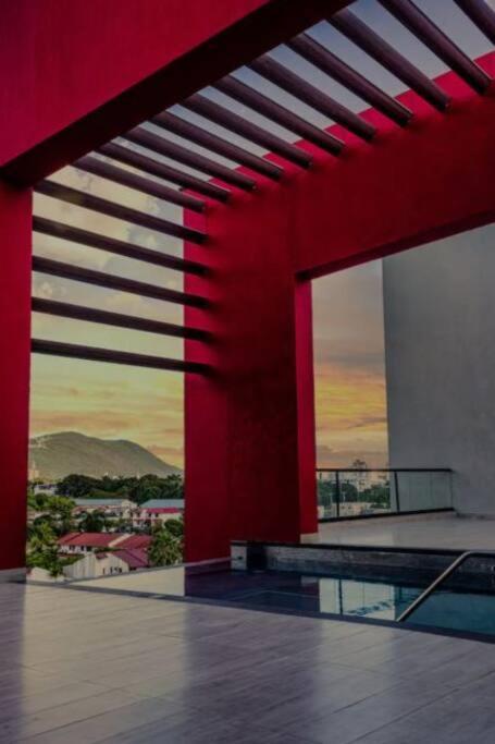 Parkhurst Lux Condo Near Devon House Kingston Luaran gambar